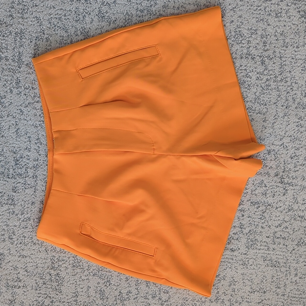 A New Day orange shorts size 2